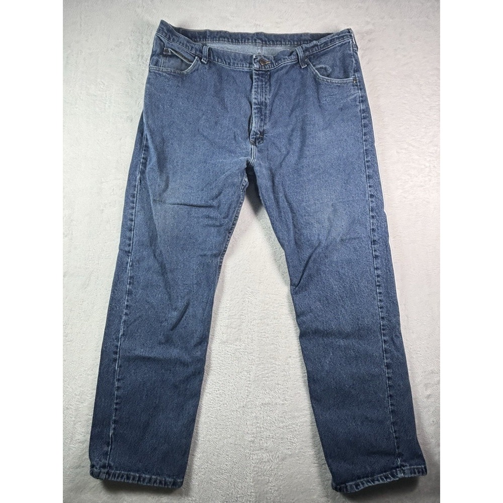 Wrangler 1096FXVMF Blue Denim Jeans Men's Regular Fit Size 42 x 30 - Medium Wash